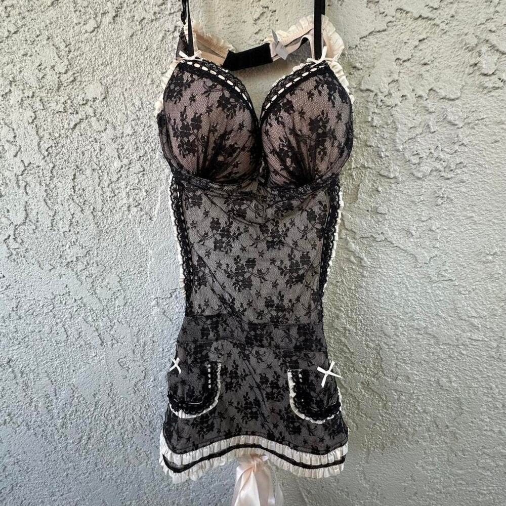 2000s victoria secret lingerie